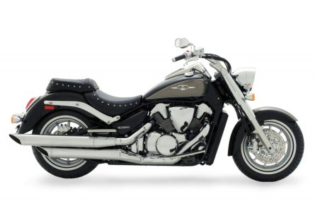 Suzuki boulevard s40